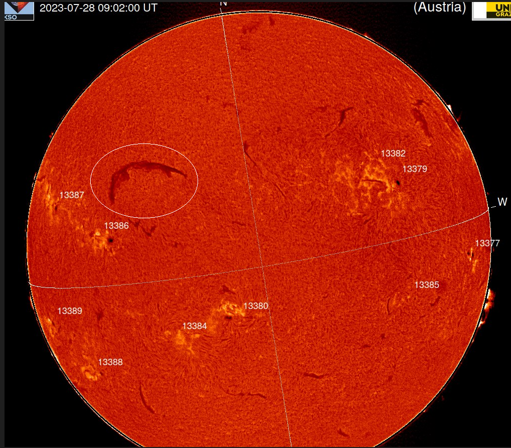 Chromosféra 28.07.2023, 09h 02m UT, Kanzelhöhe, filament.png