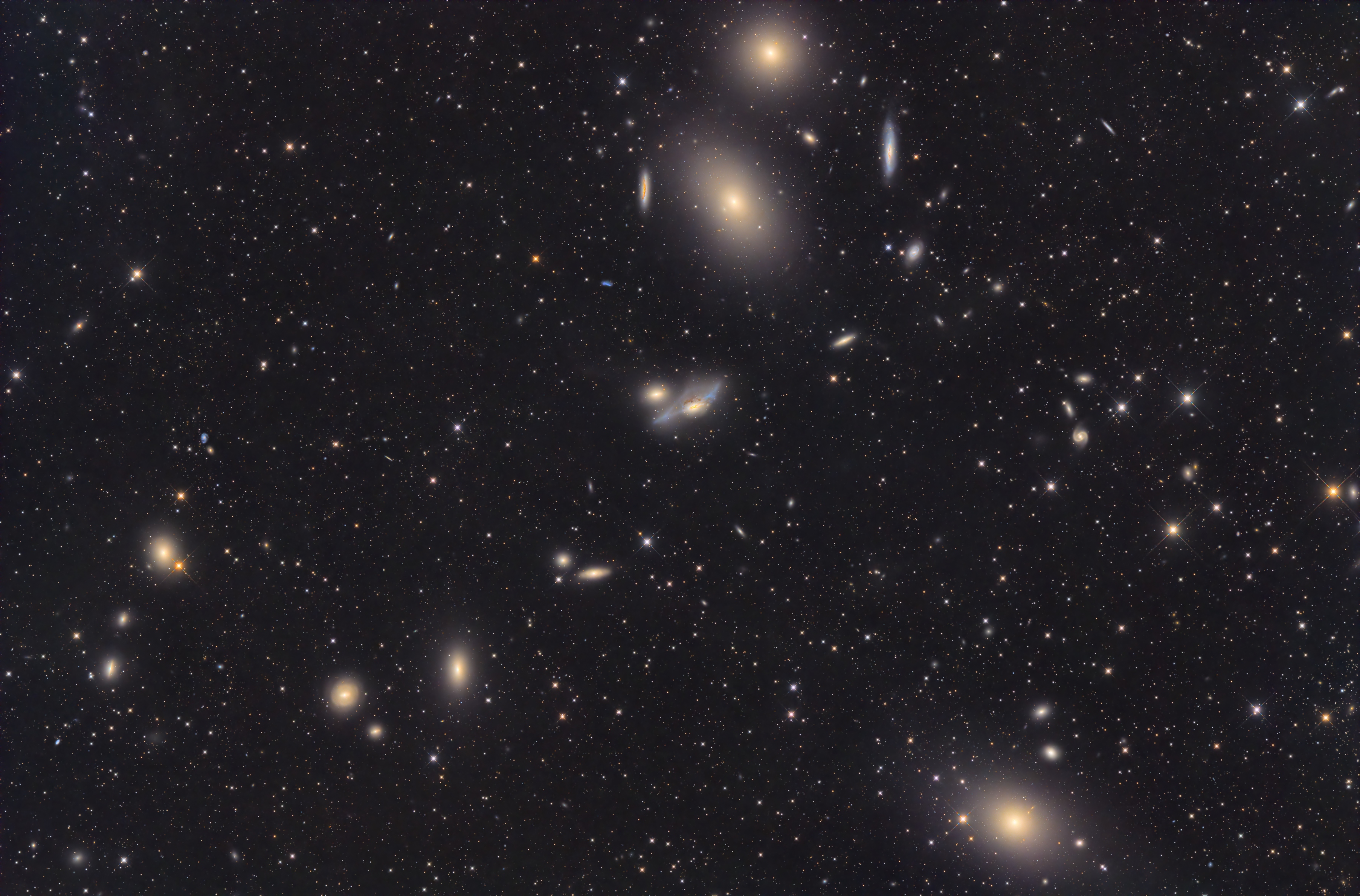 Markarian_chain.jpg