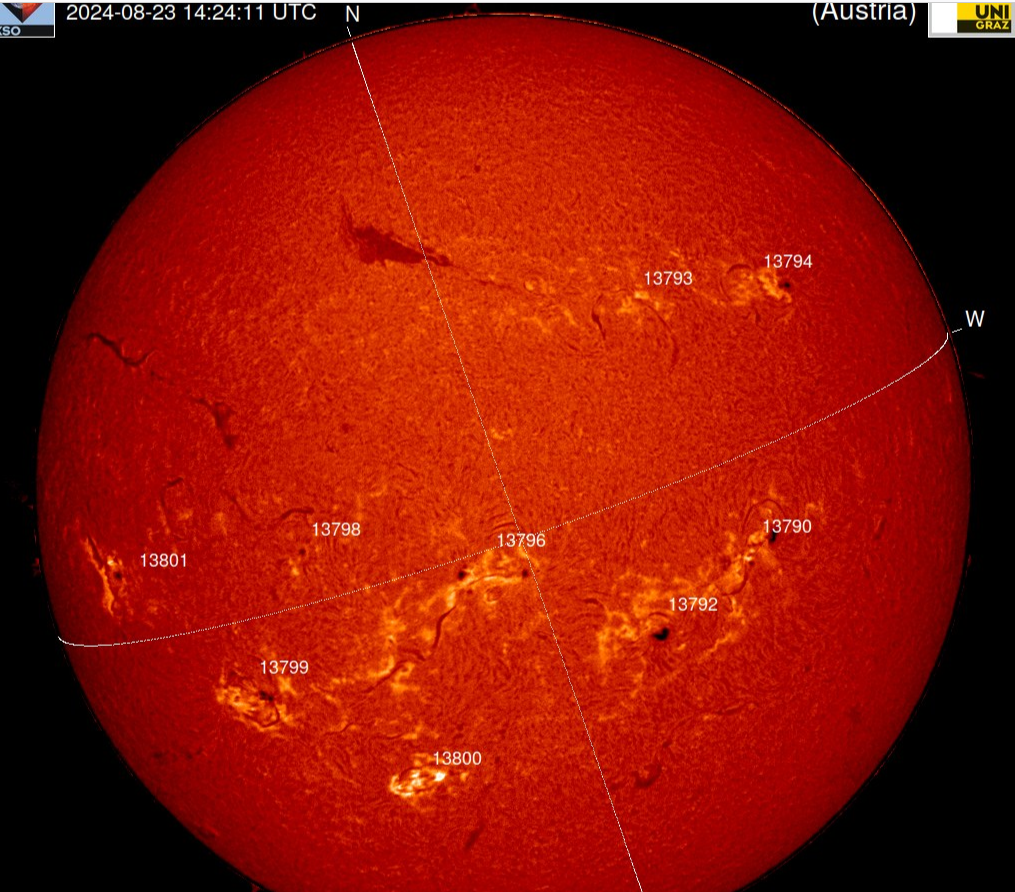 Chromosféra 23.8.2024, 14h 24m UT, Kanzelhöhe.png