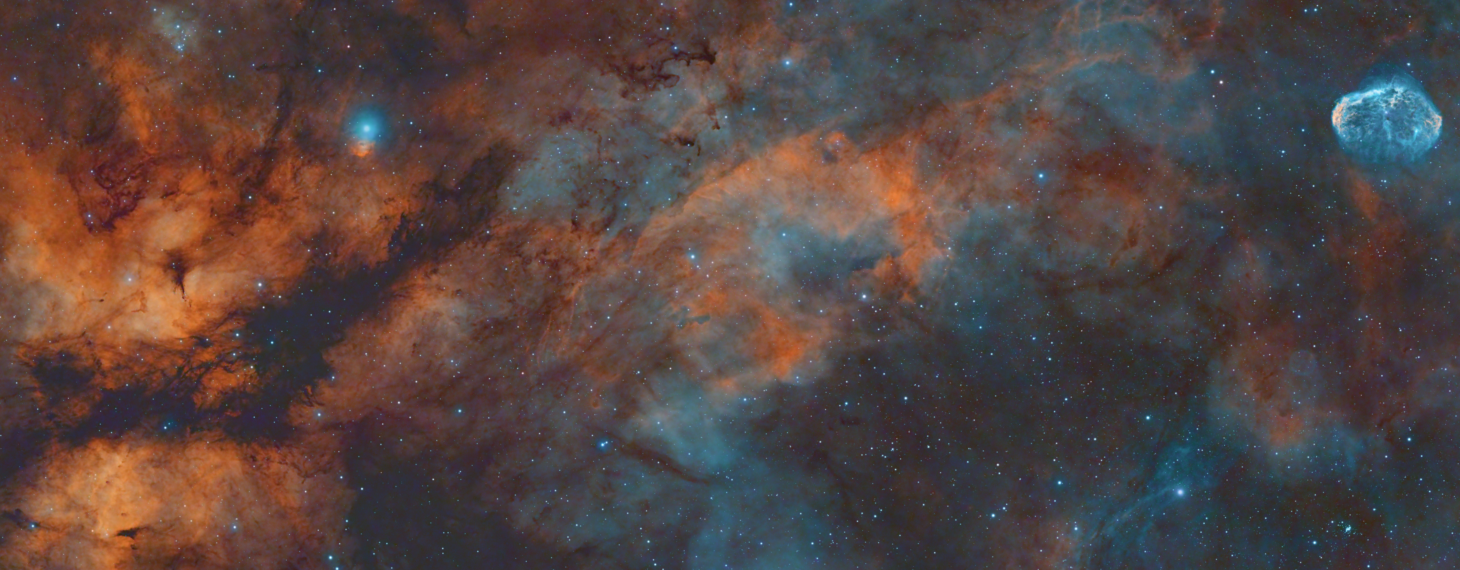 NGC6888_drizzle_2x_Nois9_GradCorr_RGB-BlurCorrRegist_Blur30-30v2_HiSTF_Starless_PLUShv.jpg