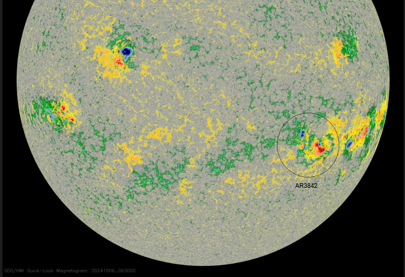 Magnetogram 6.10.2024, 6h 30m UT, SDO_HMI.png