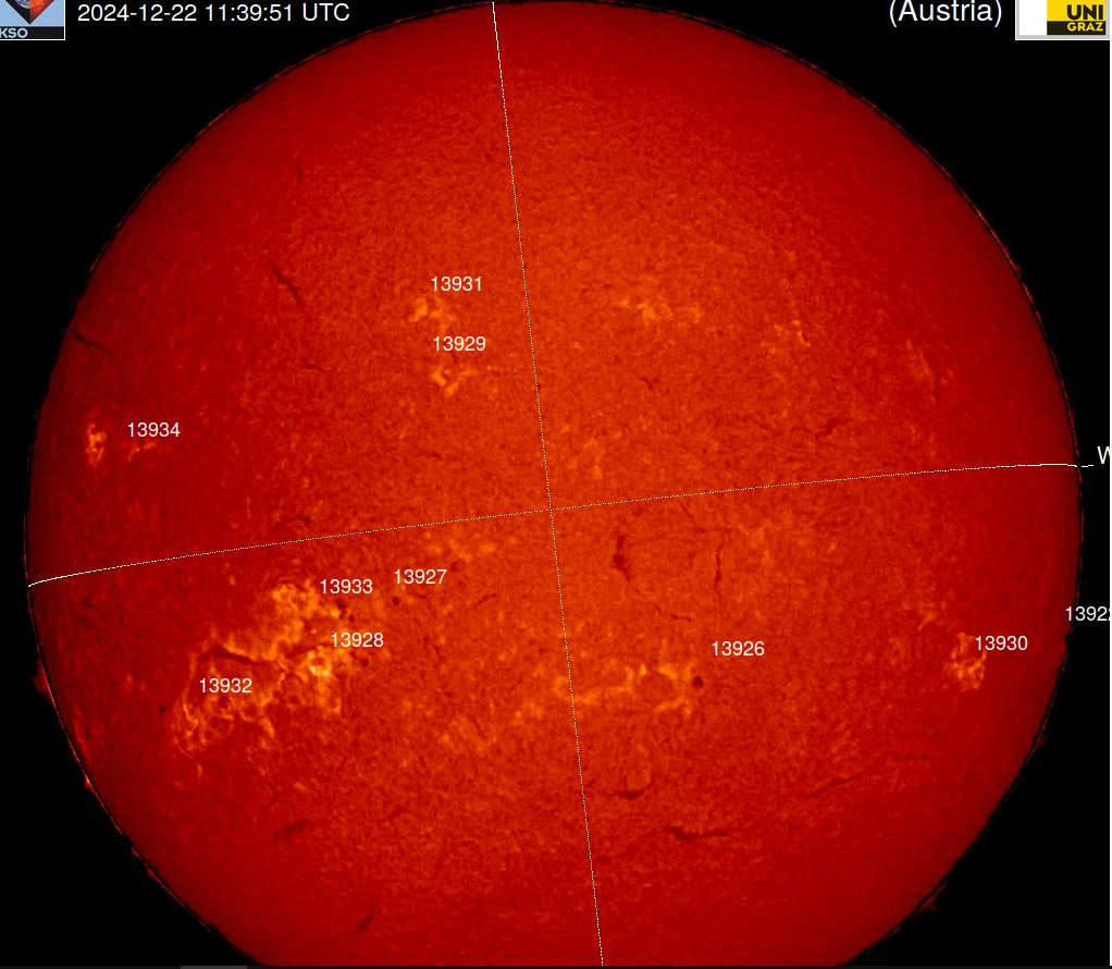 Chromosféra 22.12.2024, 11h 39m UT, Kanzelhöhe.png