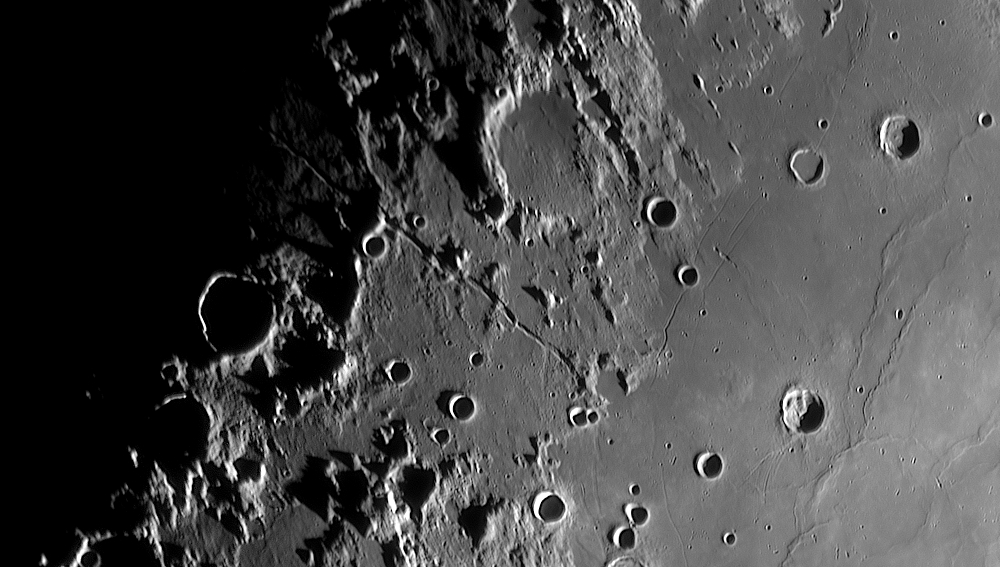 QHY5III678MCapture18_07_41_bw2X_lapl2_ap435RRu.jpg