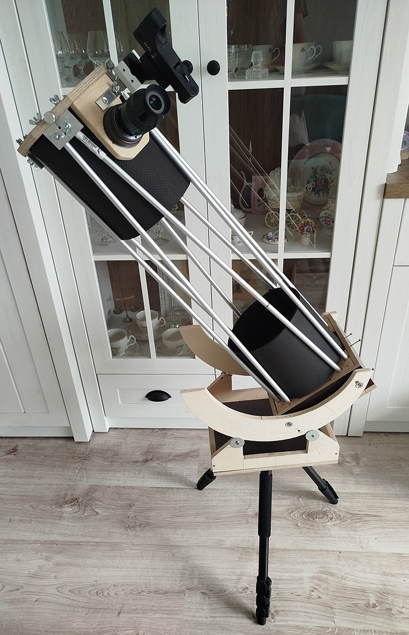 Newton 150-750AF.jpg