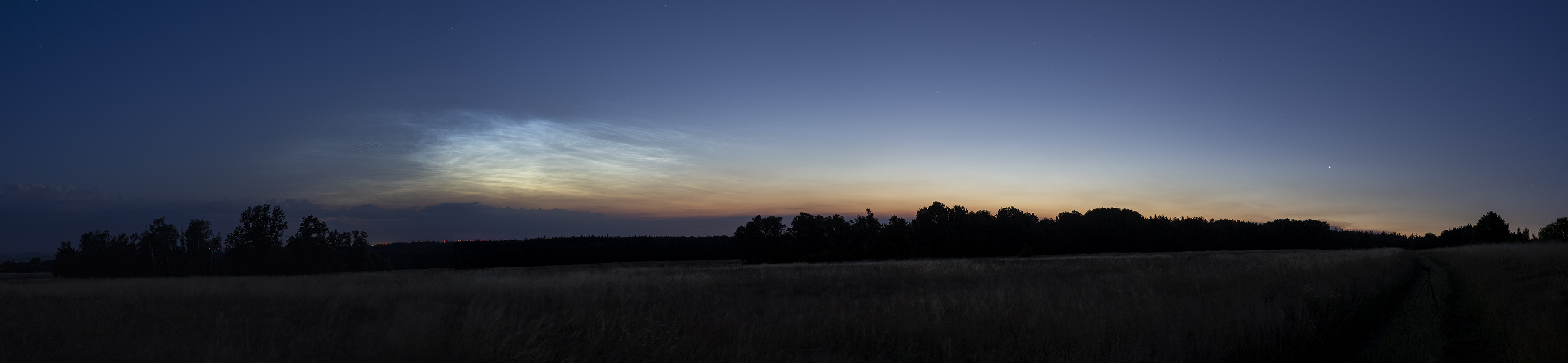 NLC_20250703_panorama_Venuse_R6Mk2_35mm.jpg