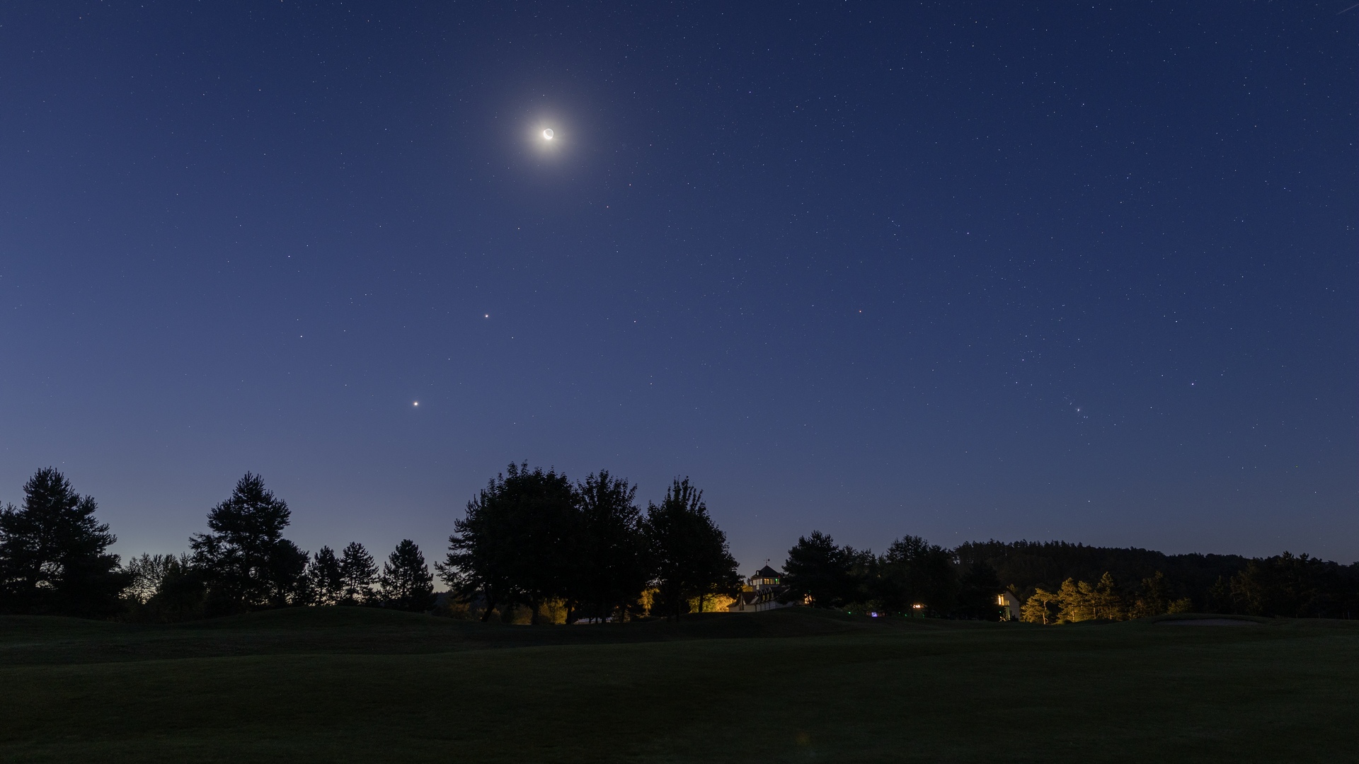 20250819 Venuše Jupiter Měsíc 1920.jpg