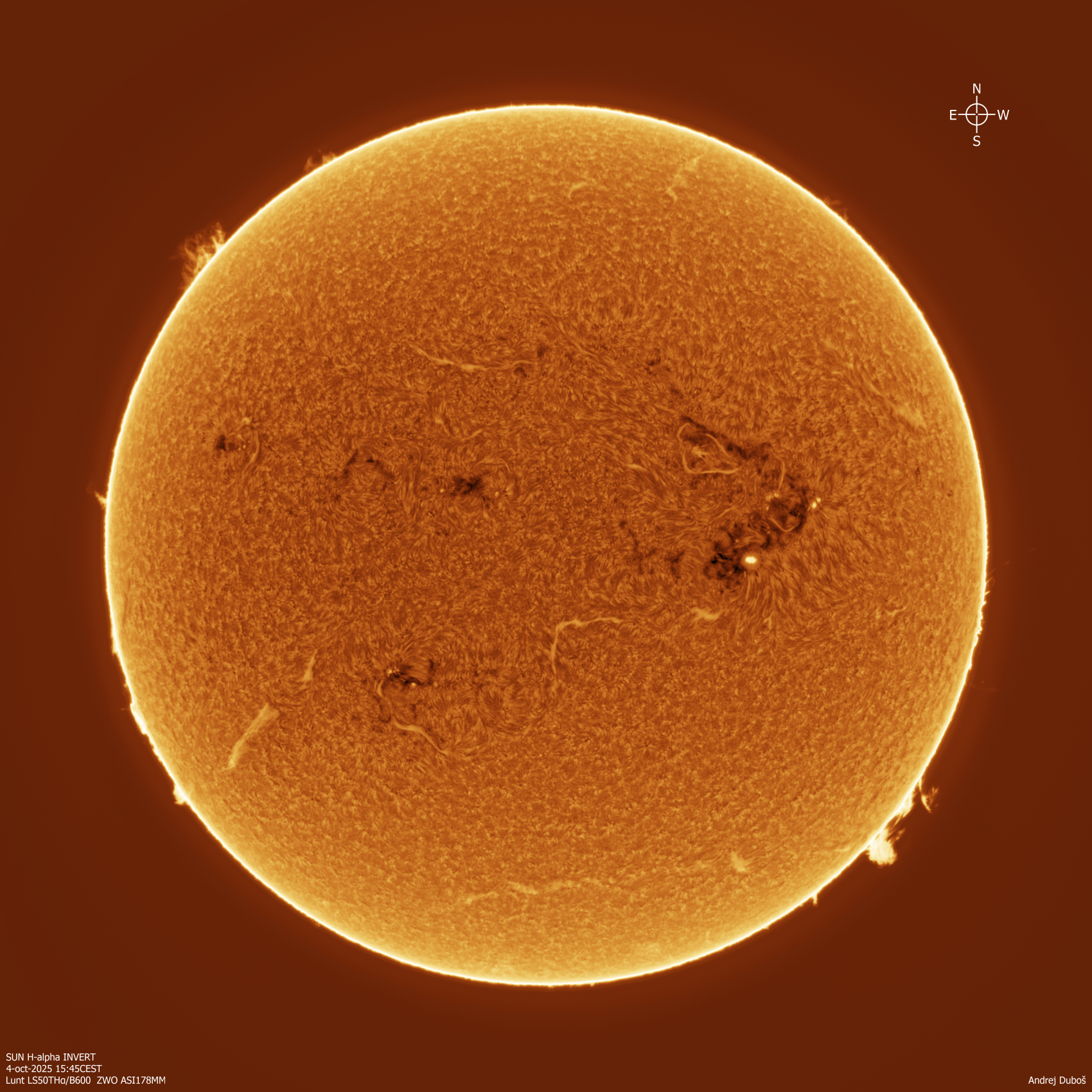 2025-10-04_15-45 CEST Halpha INVERT w.flats.jpg
