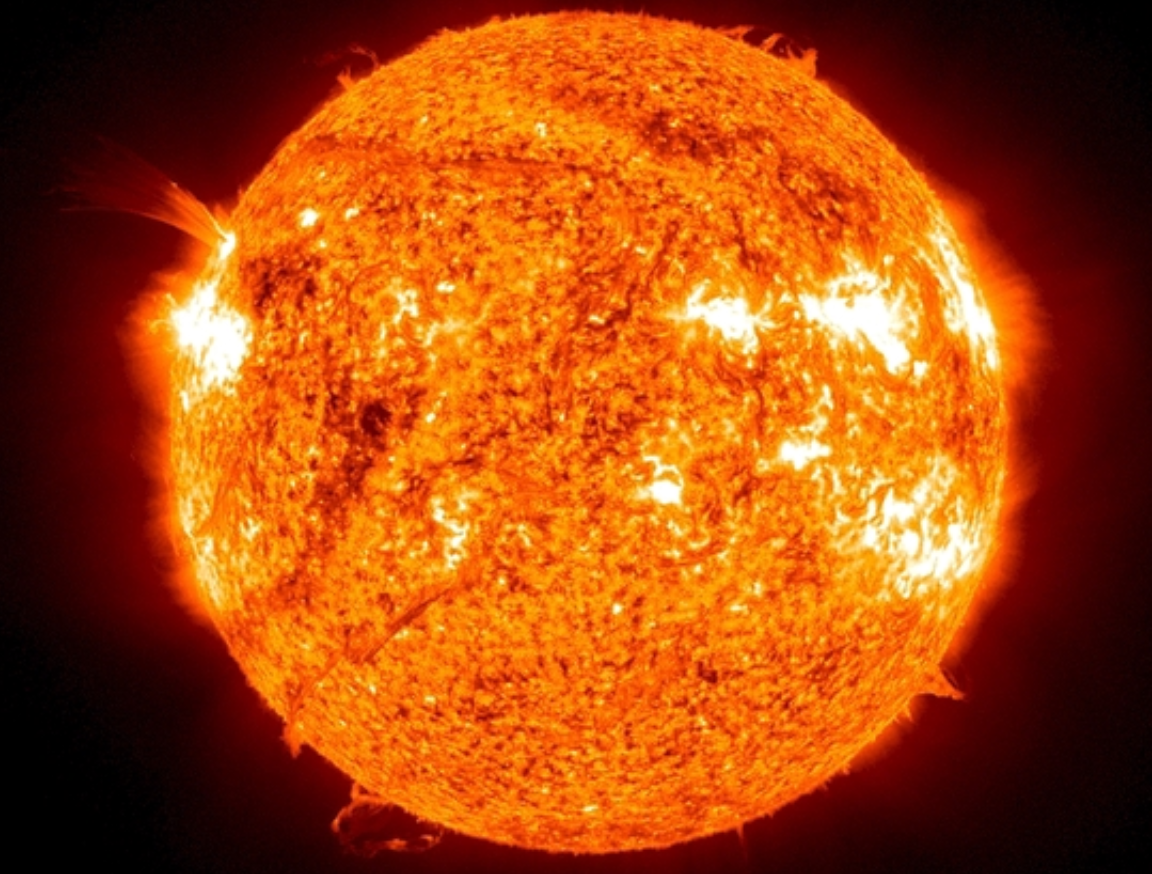 Eruptivní CME, 9.3.2026, 11h 14m UT, severně od AR4387, smyčková protuberance u jižního pólu, GOES_19 SUVI,  304Ä.png