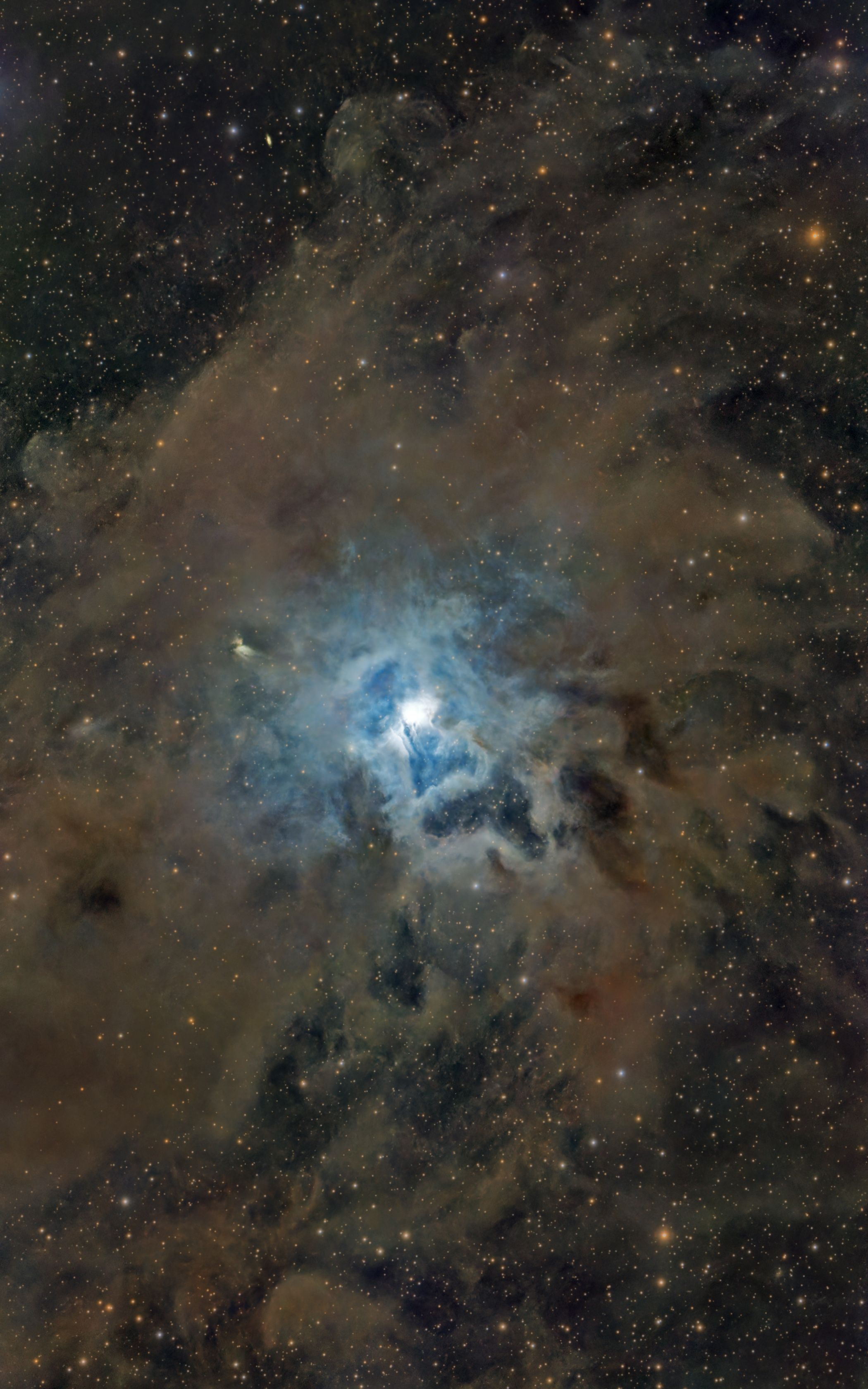 NGC 7023_2026-03-16-30_32 x 120s_PI2.jpg