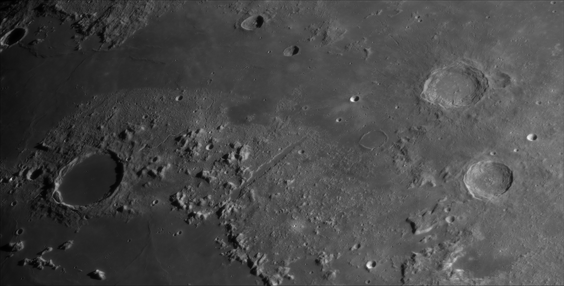 2026-05-25-1958_0-DR-RGB-Moon_ap5048_8bit.png