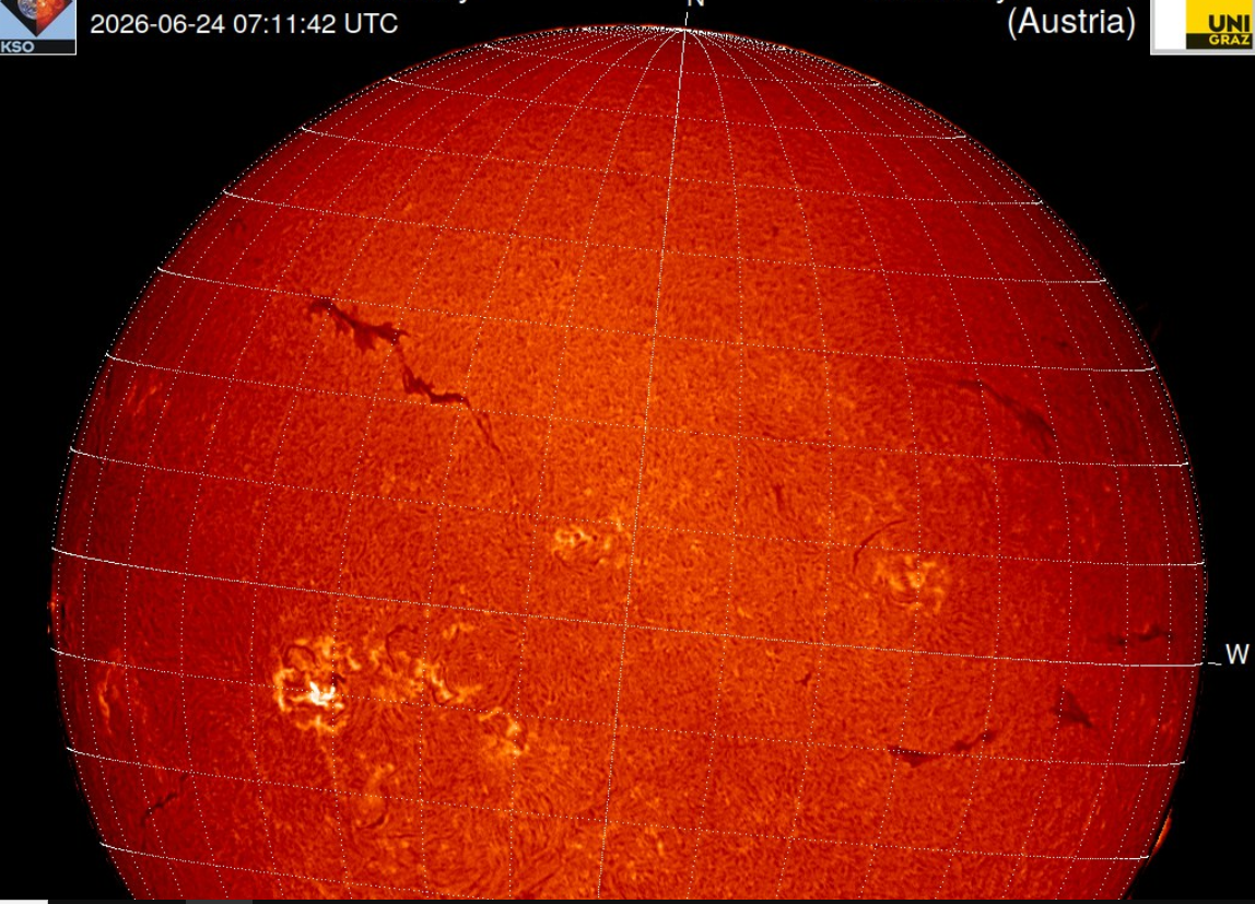Erupce v AR4475, 24.6.2026, 07h 11m UT, Kanzelhöhe.png