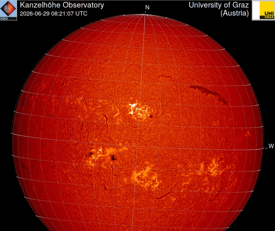 Erupce C8.1 v AR4479, 29.6.2026, 08h 21m UT, Kanzelhöhe.png