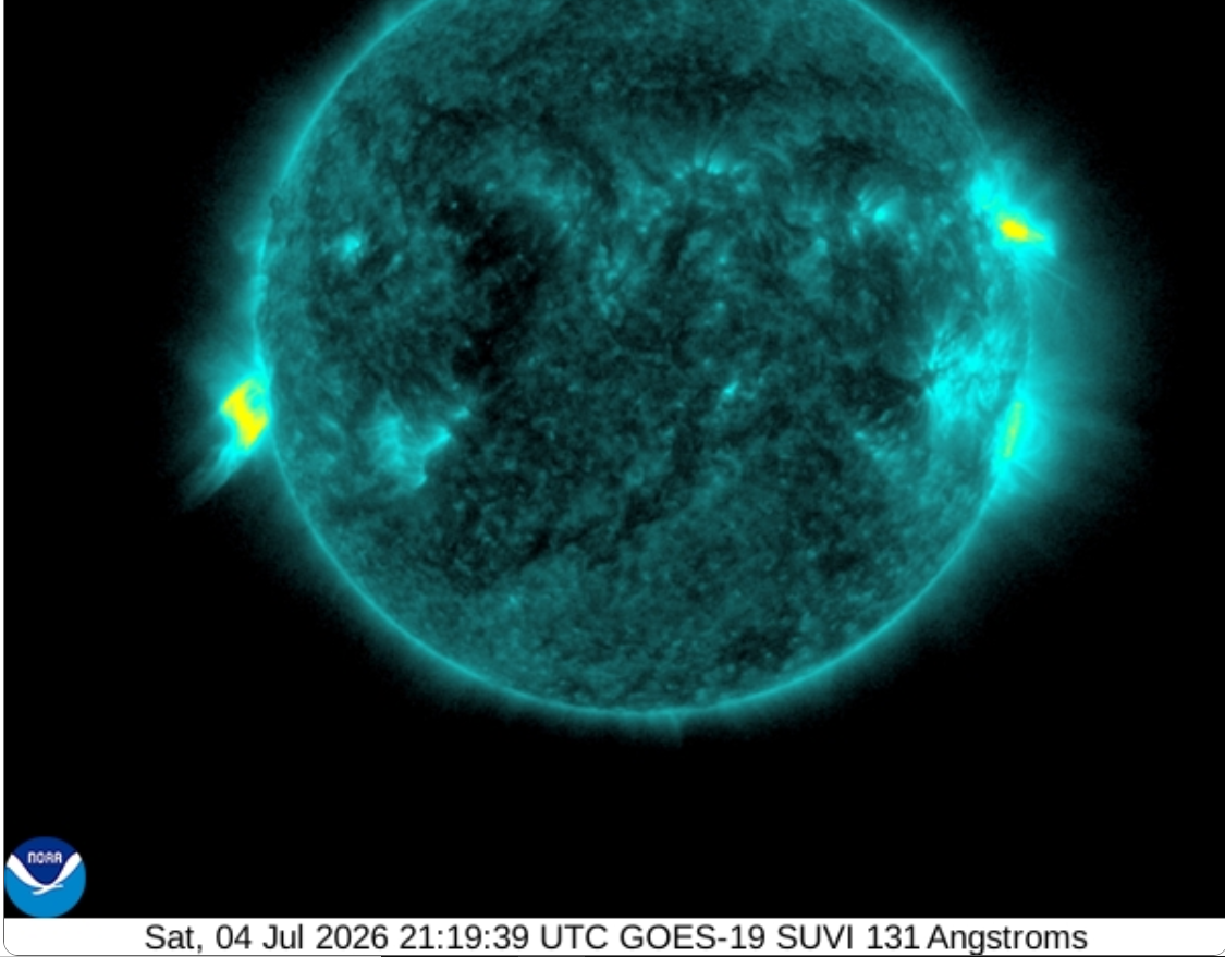 Erupce X1.3 v AR4482, 4.72026,  21h 19m UT,  GOES _19 SUVI v pásmu 131Ä.png