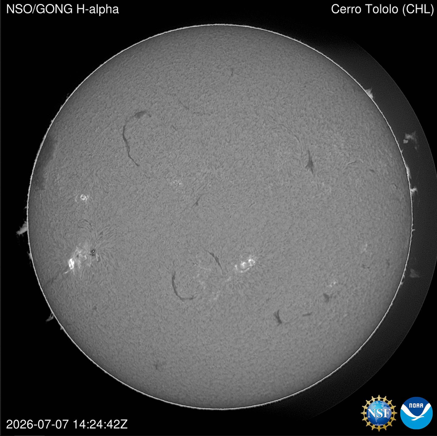 Erupce M4 v AR4482, 7.7.2026, 14h 24m UT, Cerro Tololo.png