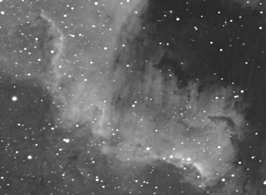 Stack_32bits_300frames_12562suv.jpg