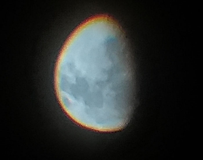 moon 800.jpg