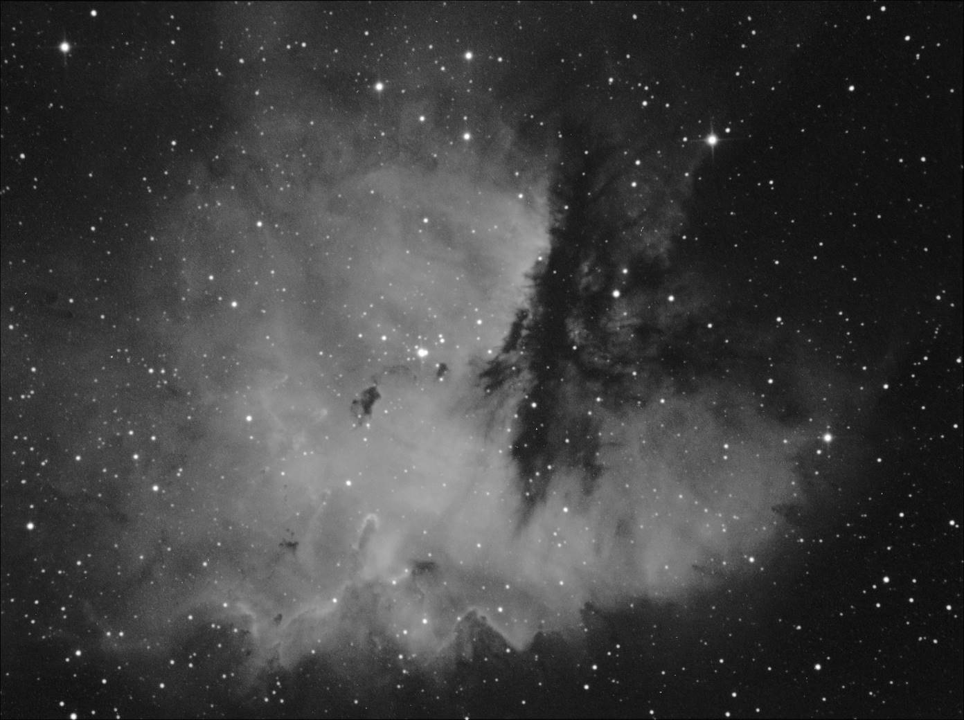 NGC 281_Pacman nebula_N200_10x240s_5xDark_Ha_DSS.jpg